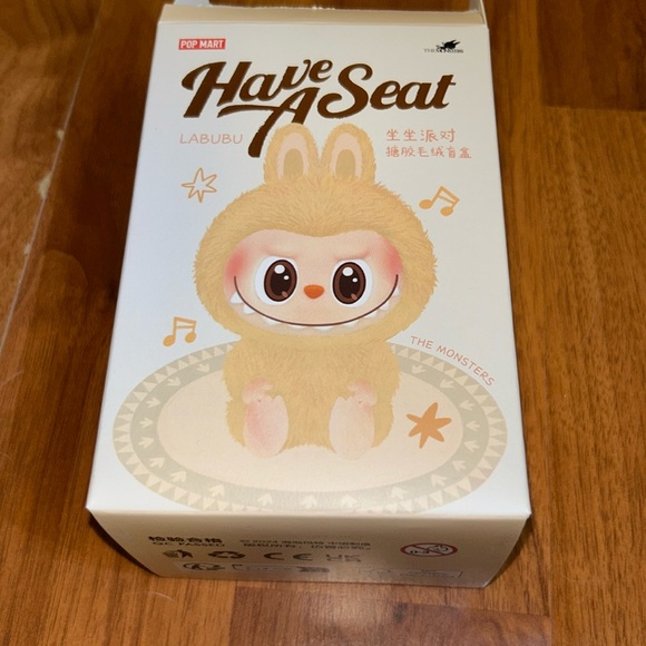 Brand New in (Open) Box Authentic Labubu Have a Seat SiSi - Picture 3 of 15